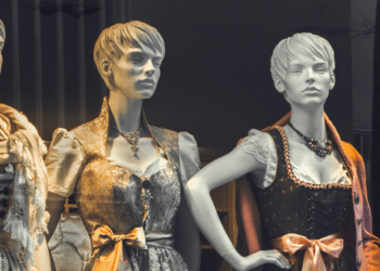 Elevate Your Display: Exclusive Mannequins for Retail Success
