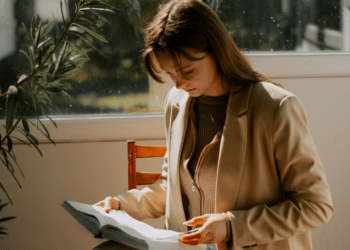 Excelling in HR: Elevating Human Resources Management with IAML's Premier Training Programs