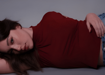 Tori Griffith Shines as Rosie in Elkhorn: A Story of Resilience and Ambition