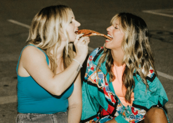 Enjoying Pizza Magic: A Journey into the World of Pizzerias