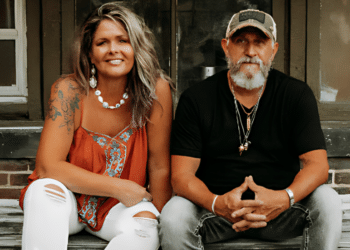 Eleyet McConnell Releases New Single Don't Tell Me Why