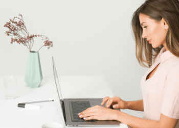 Exploring Fashion Careers and Job Opportunities