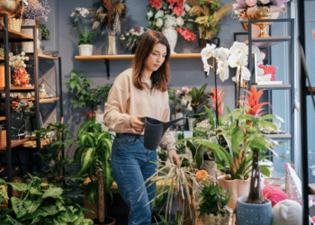 Unlocking Secret Love Notes: The Hidden Language of Victorian Tussie-Mussies