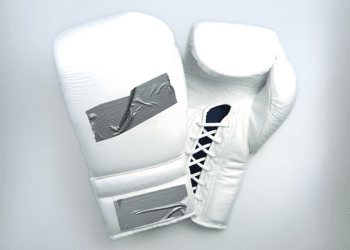 Hit N Move Authentic vs. Synthetic Horse Hair Gloves