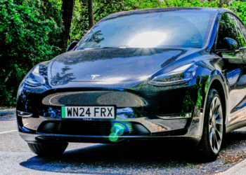 A Game-Changer for Driving the EV Movement: How EV.com Contributes In the EV Revolution