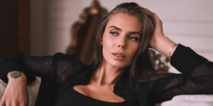 Debunking Myths About Permanent Makeup: Natural Beauty vs Outdated Stereotypes