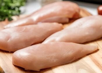 Premium Free-Range Chicken Delivered to Your Door by Good Ranchers