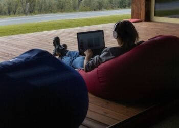 The Comfort and Versatility of Bean Bags