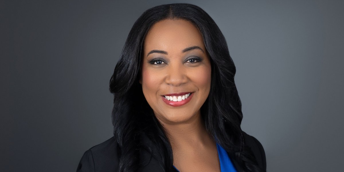 Christina Alva's Approach to Transforming Aspiring Authors in 90 Days