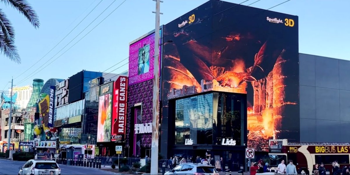 Street Billboard Advertisements vs. Taxi Cab Billboard Advertisements in Las Vegas