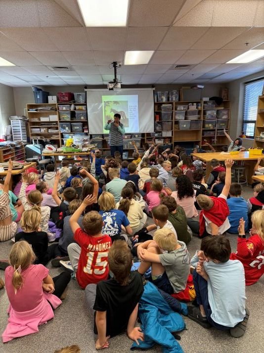 Jingwei Zeng Promotes Cross-Cultural Understanding Through Education, Art, and Global Collaborations