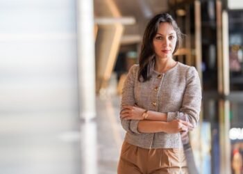 From Soil to Stage: How Anna Paltseva Transforms Science into Art