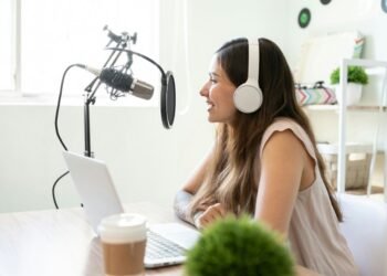 Golden Globes Podcast Award Marks New Era for Digital Storytelling