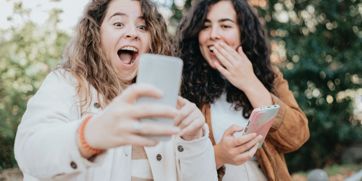 JoJo Siwa Rebrands as Joelle on TikTok