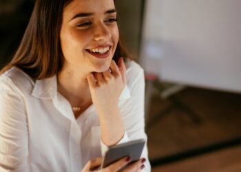 AI Tools Fuel Rise in Romance Fraud Across Dating Apps
