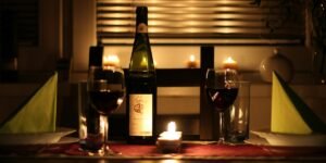 Sip in Style: Ideal Valentine’s Day Wines to Pair With Romantic Content Creations