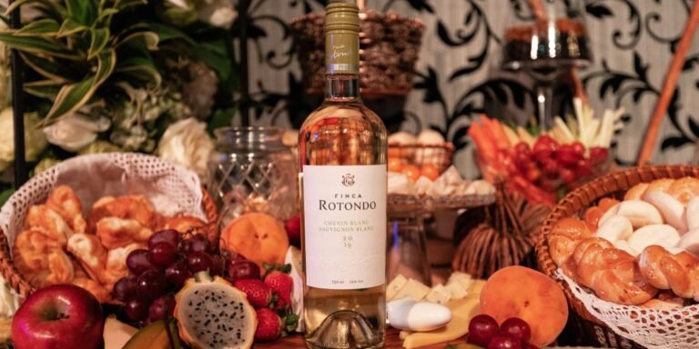 Housewarming Wine Gift Basket: A Great Way to Celebrate a New Home