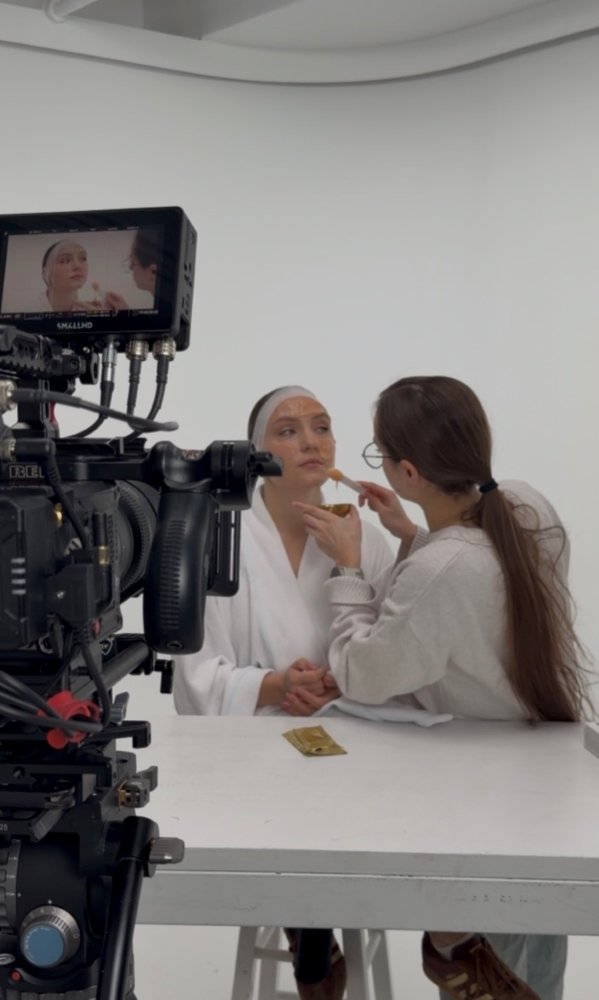 The Multi-Hyphenate Era: Why Creators Like Kamilla Rovshanbekova Are Redefining What It Means to “Do It All”
