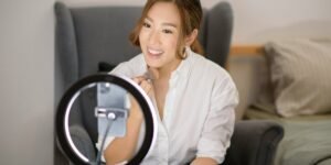 Micro-Influencers Turn to Equity Deals for Income Stability