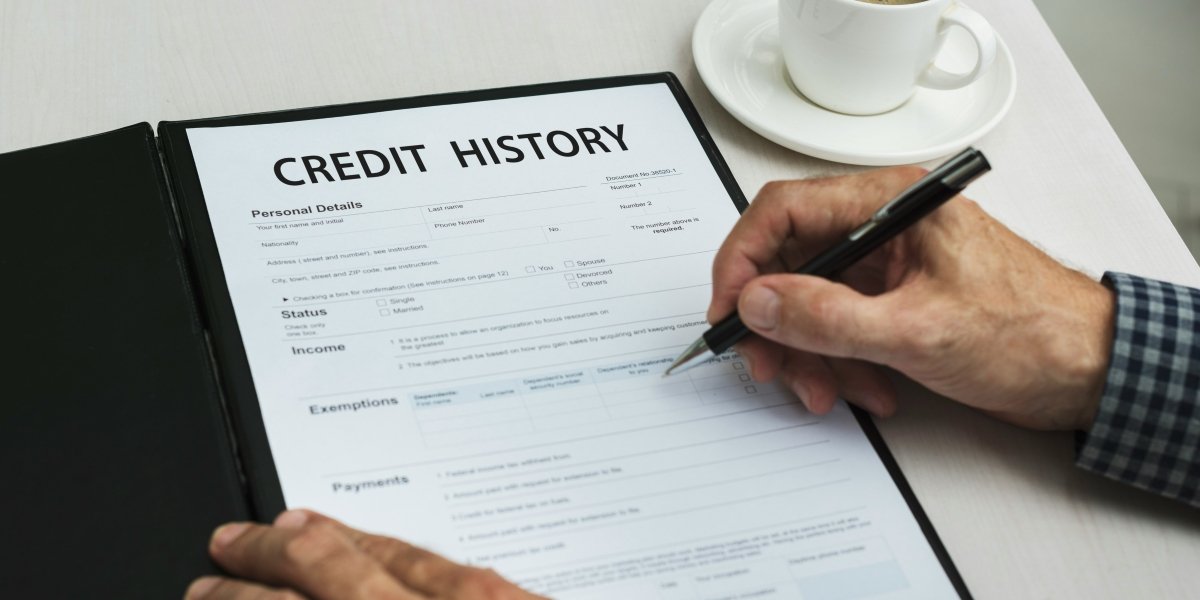 Business Line of Credit vs Business Loan: Which One Does Your Business Need
