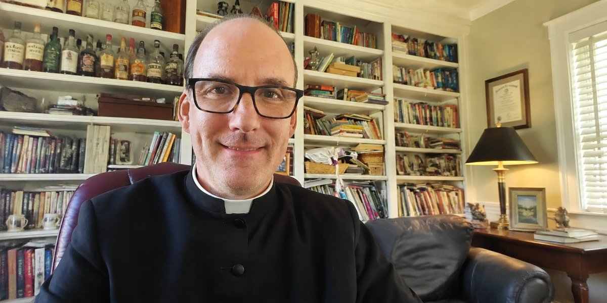 The Pastor Who Builds Community Through Crisis and Connection