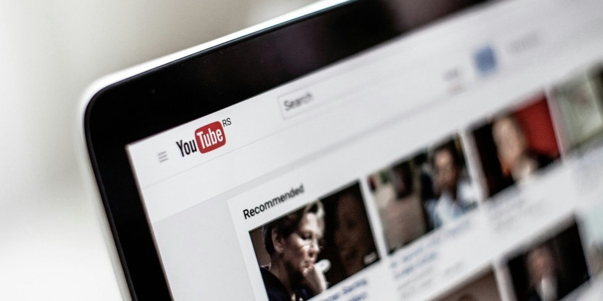 Kai Cenat Livestream Return Brings Simultaneous Twitch and YouTube Broadcast
