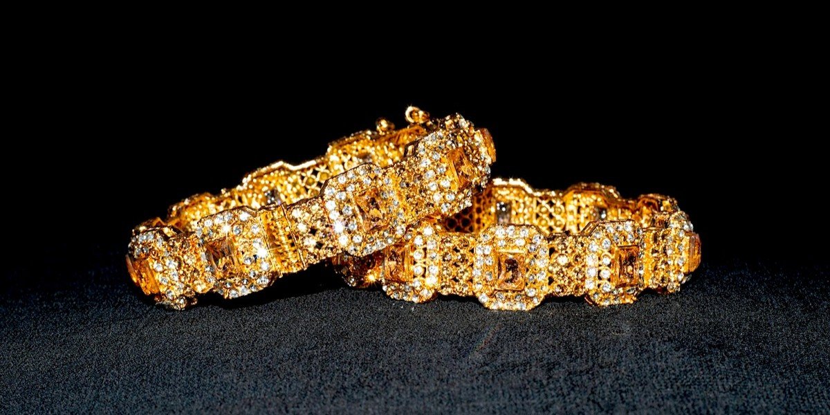 Selling Fine Jewelry in Palm Beach with Fabrikant & Miller