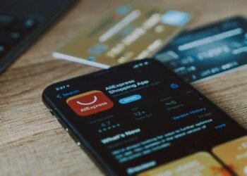 YouTube Shopping Affiliate Program Adds AliExpress in U.S.