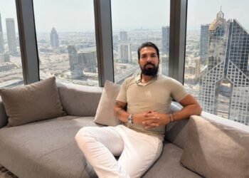 Andrea Vento and the Changing Role of Social Media in Travel Agency Communication and Customer Engagement