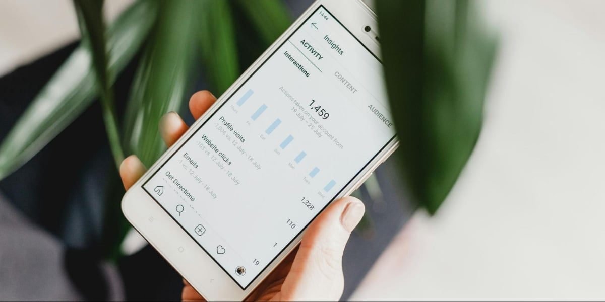 Tips for Engaging Influencers the Right Way in 2024