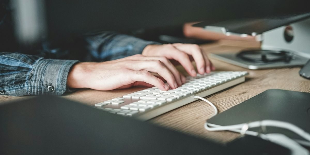 How to Build Backlinks Naturally Without Alerting Search Engines