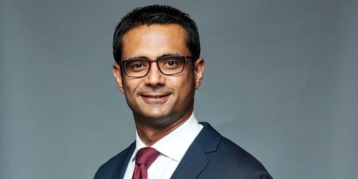 Dr. Harshiv Vyas on Alcohol and Your Teeth: The Overlooked Health Risk Dentists Want You to Know